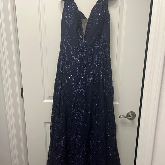 Jovani Dresses & Skirts - Beautiful Jovani dress